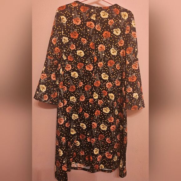 2 tween Girls floral 3/4 bell shaped sleeve dress 7/8 * - Picture 2 of 4